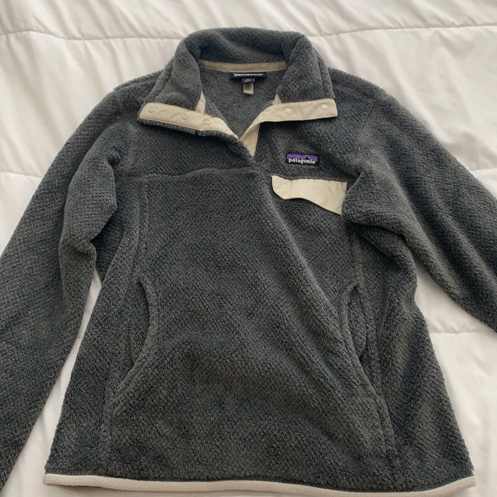 Patagonia fleece pullover